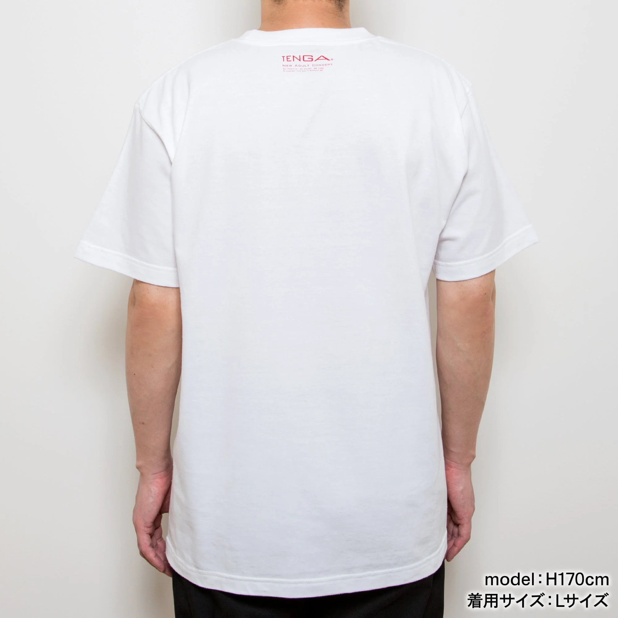 Playing with TENGA T-SHIRT White x Blue - Image 3