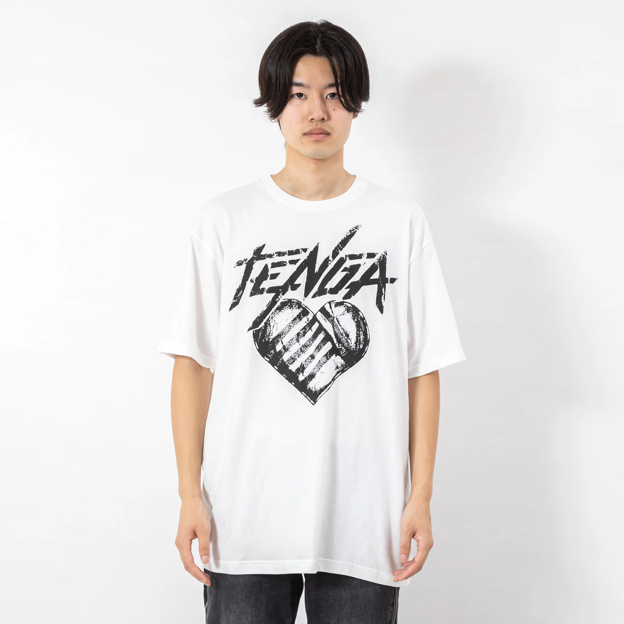 TENGA Hearts T-Shirt White - Image 5