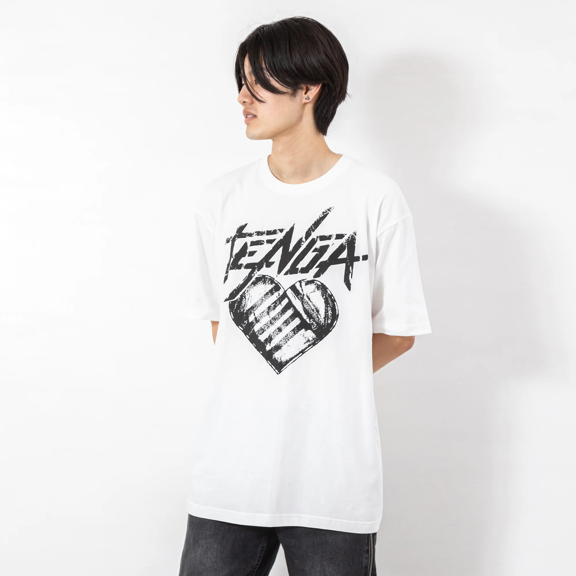 TENGA Hearts T-Shirt White - Image 6