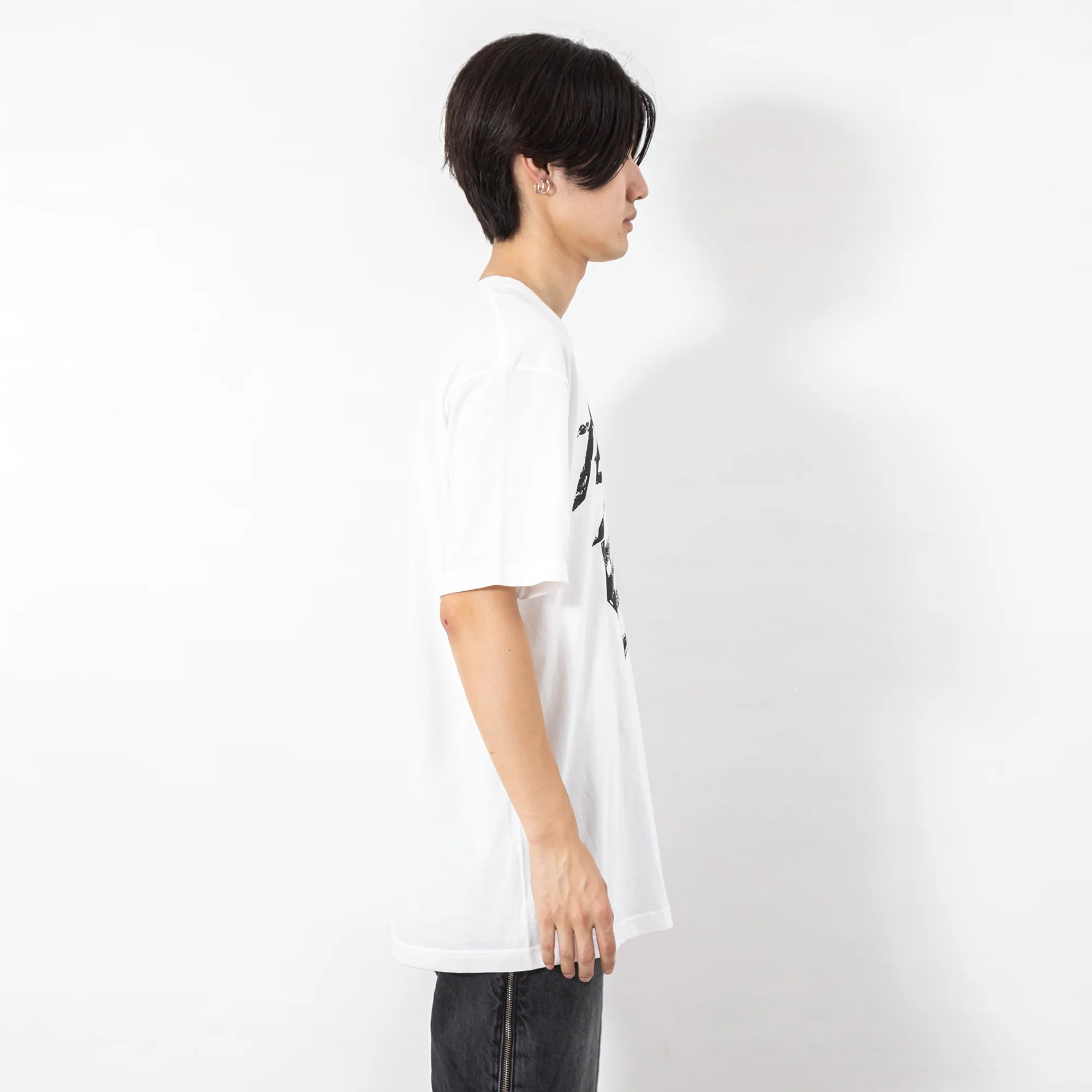 TENGA Hearts T-Shirt White - Image 9