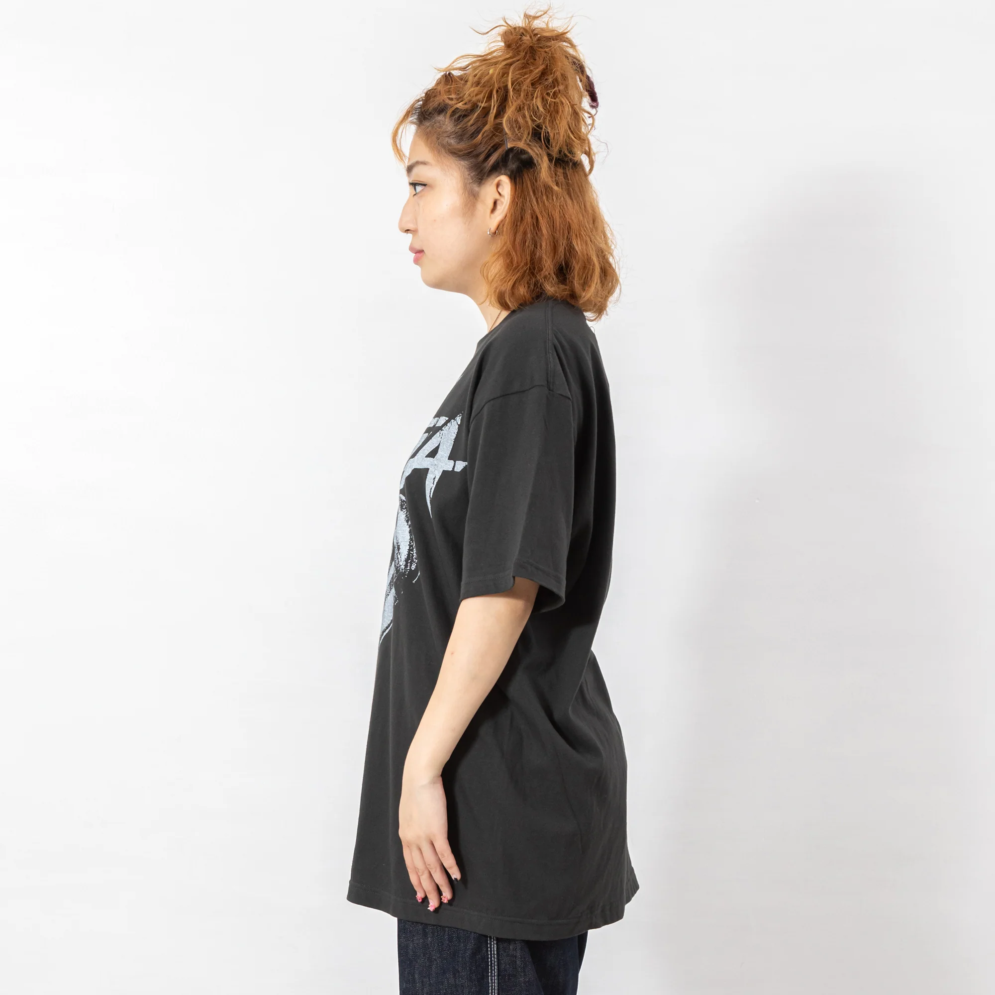 TENGA Hearts T-Shirt Black - Image 7